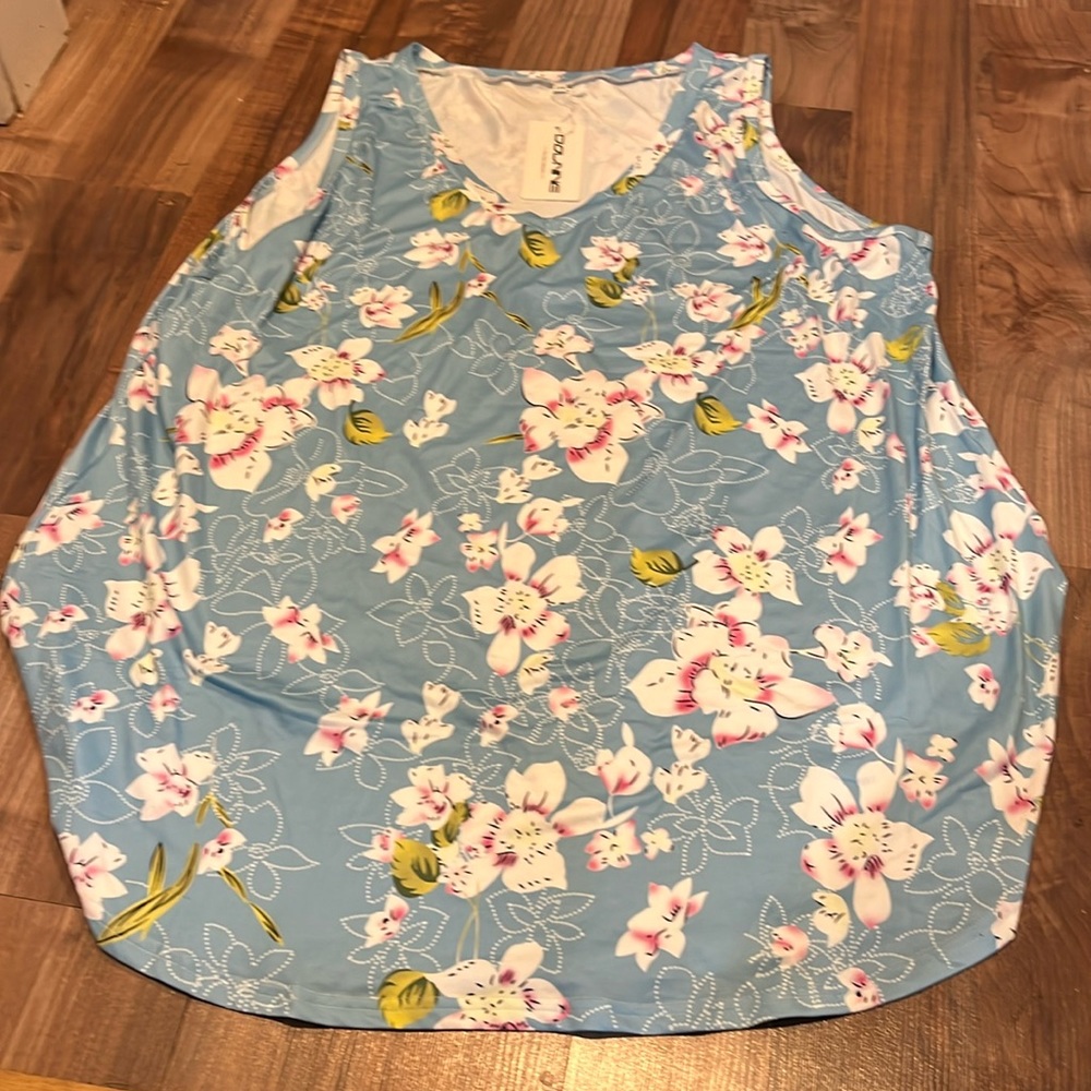 NWT 20w tank top